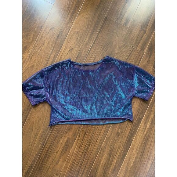 Forever 21 crop iridescent tee shirt - Picture 5 of 5